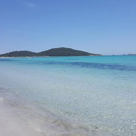 Air-conditioned Near Porto Vecchio, 500 M Sea, 6 People, Two Bathrooms ゾンザ
