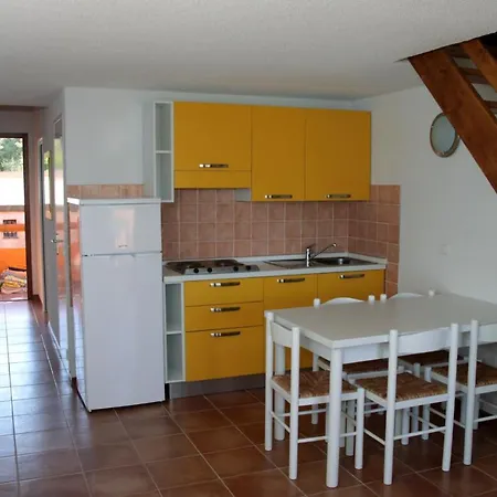 Air-conditioned Near Porto Vecchio, 500 M Sea, 6 People, Two Bathrooms * Zonza