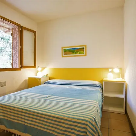 Air-conditioned Near Porto Vecchio, 500 M Sea, 6 People, Two Bathrooms *